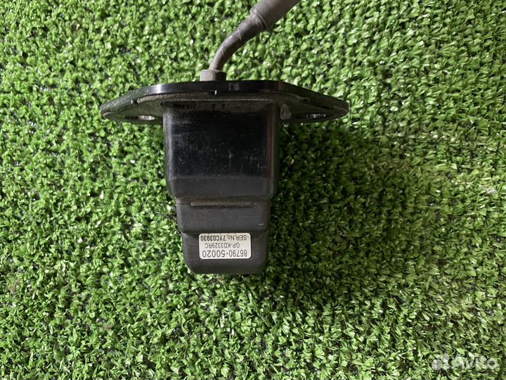 Камера заднего вида Lexus LS600hl LS460