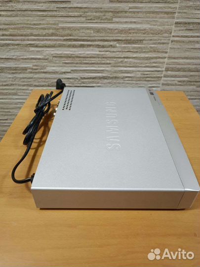 Спутниковый ресивер Samsung DSB-5300v