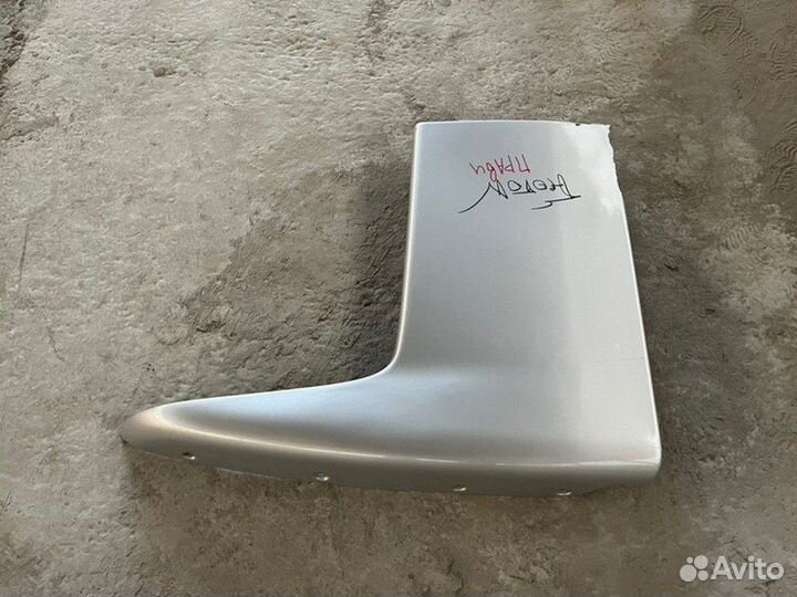 Спойлер кабины правый Foton Auman EST A ISG12E5460