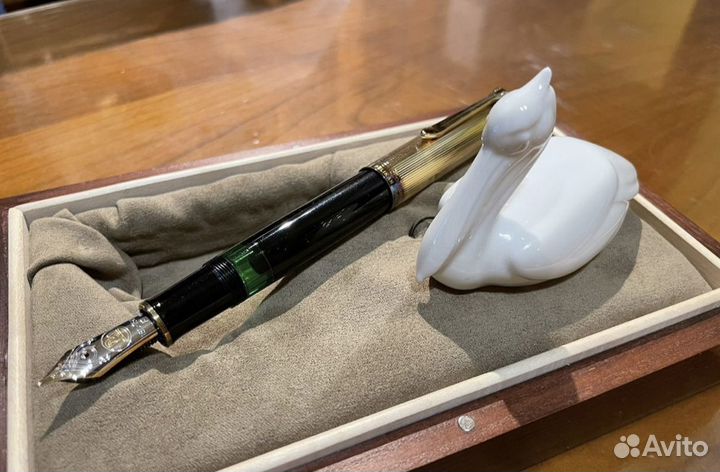 Ручка перьевая Pelikan 1050