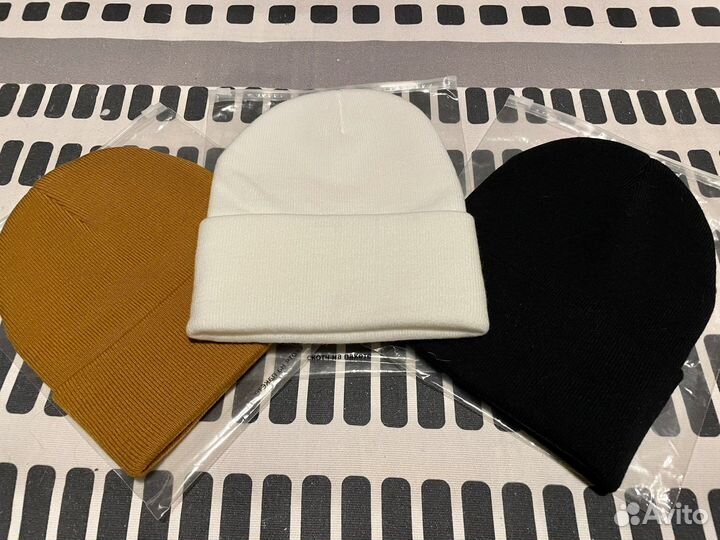 Шапка новая