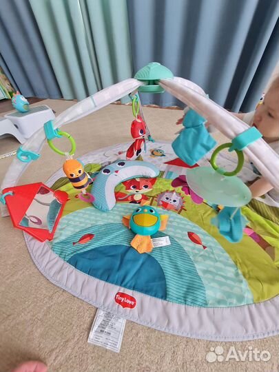 Развивающий коврик tiny love