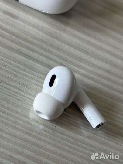 Наушники apple airpods pro 2 правый