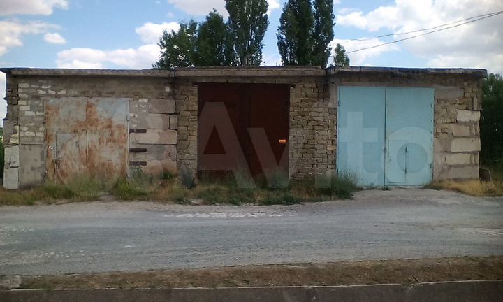 Гараж, > 30 м²