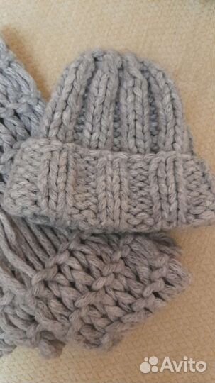 Шапки с шарфом меринос, вязаный кейп