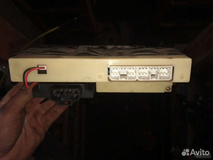 Блок управления отопителем Mazda 626 GE