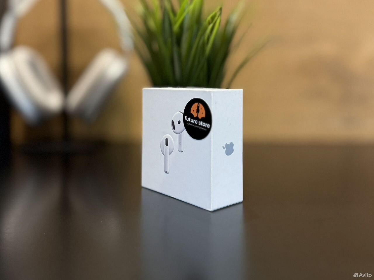Наушники Apple AirPods 4 ANC с шумоподавлением