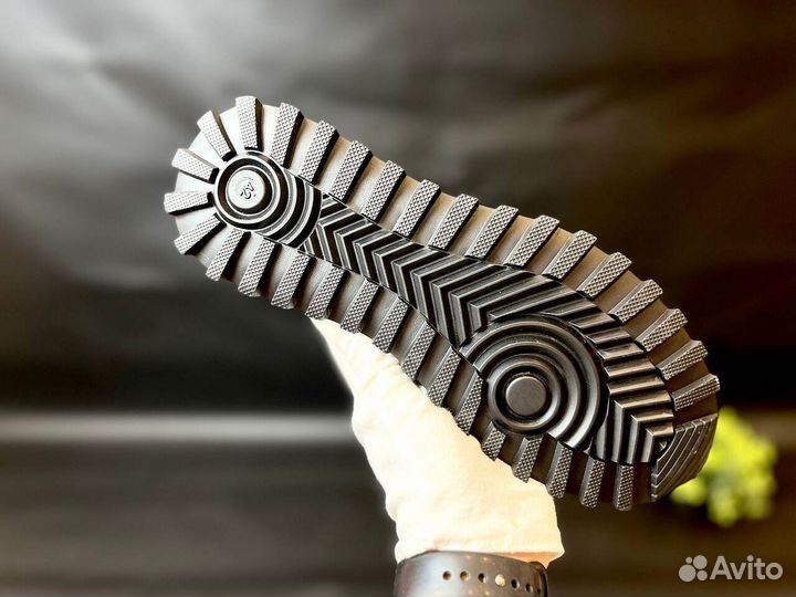 Кроссовки Calvin Klein эргономичные