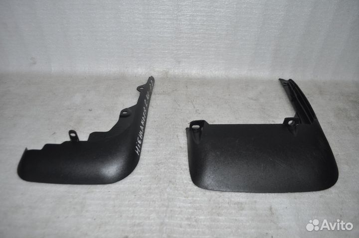 Брызговик Toyota Highlander 2 XU40