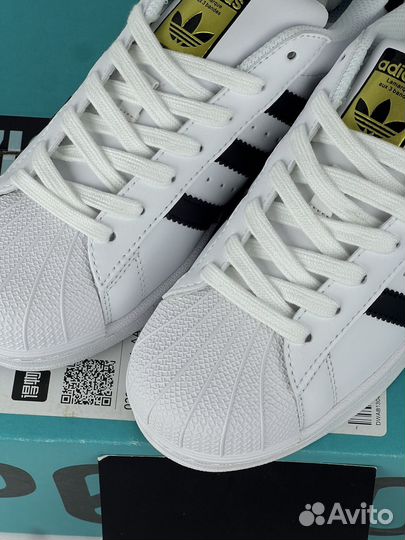 Кроссовки Adidas Superstar белые