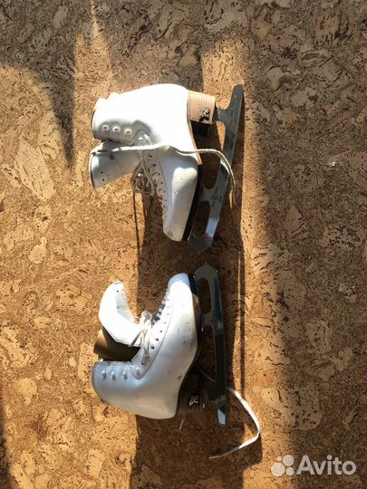 Коньки Risport RF3,лезвия MKPro, р25,5. 24,5стель