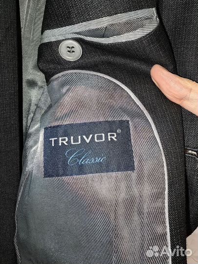 Костюм мужской Truvor classic