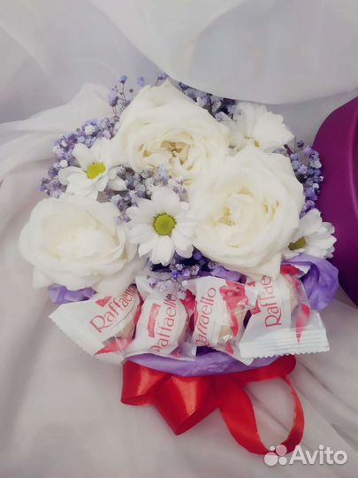 Букет цветов. Букет из клубники. Съедобные букеты