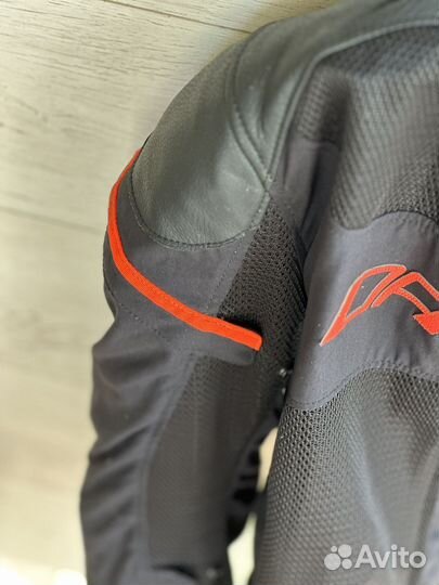 Мотокостюм dainese