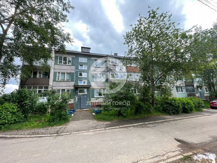 2-к. квартира, 46,8 м², 1/3 эт.