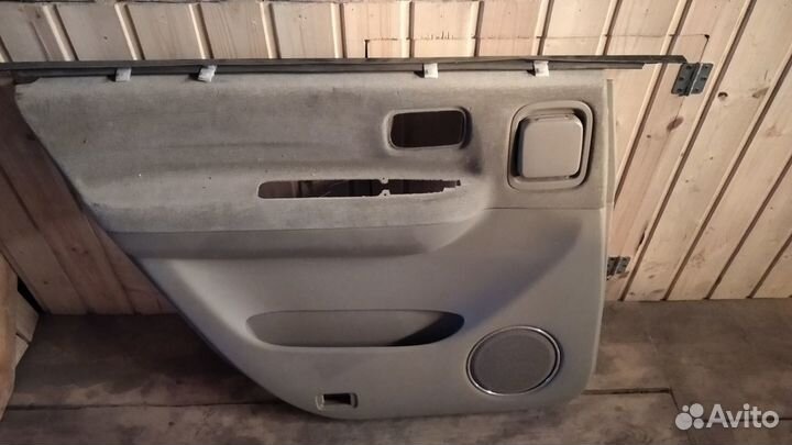 Карта двери Nissan Pressge