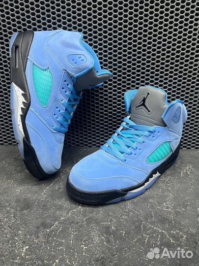 Кроссовки Nike Air Jordan 5 Blue Retro UNC