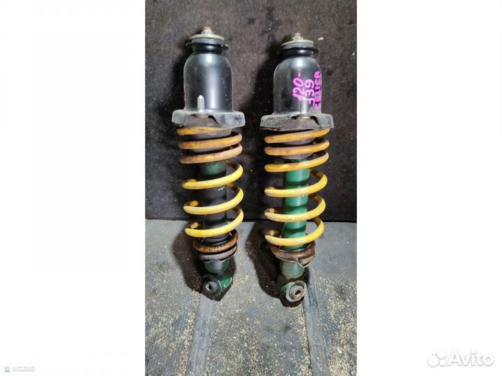 Стойка на toyota celica ZZT231