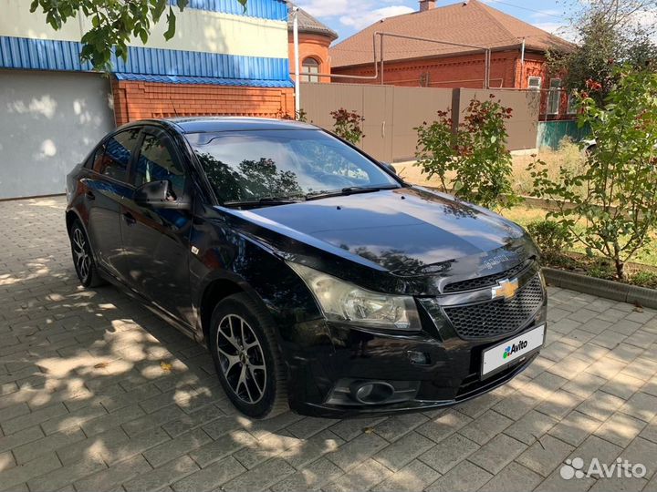 Chevrolet Cruze, 2010