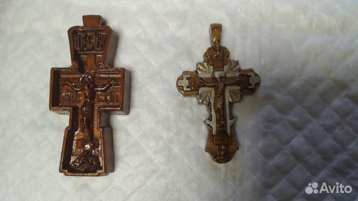 Крест деревянный