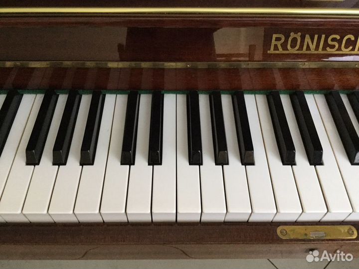 Пианино Ronisch De luxe
