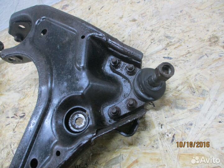 Нижние рычаги передние Форд Рейнджер 1