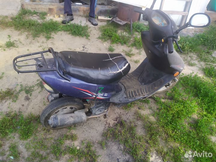 Продам скутер 50 кубов