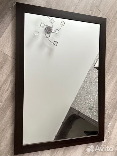 Зеркало настенное интерьерное