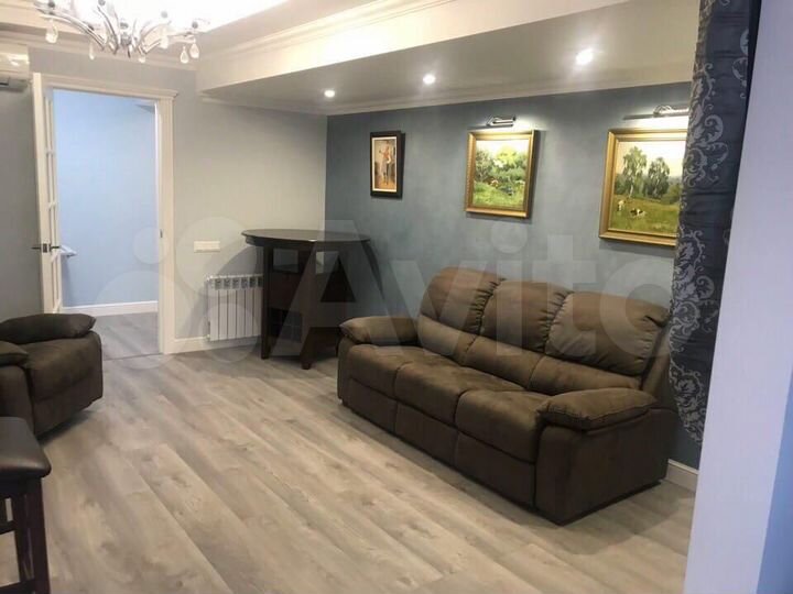 3-к. квартира, 130 м², 5/9 эт.