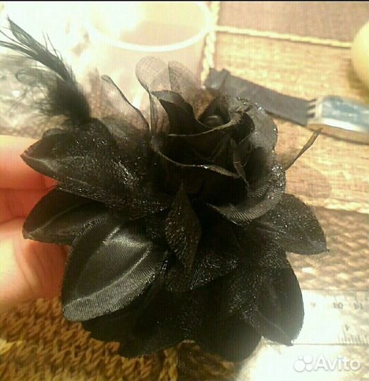 Заколка-цветок черный