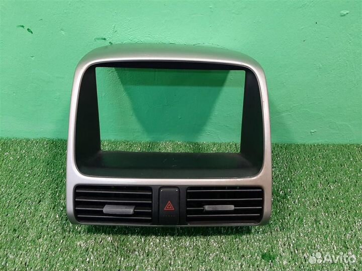 Дефлектор торпедо центральный Honda CR-V 2 (RD5)