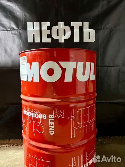 Масло моторное 5w30 motul 8100 208 л