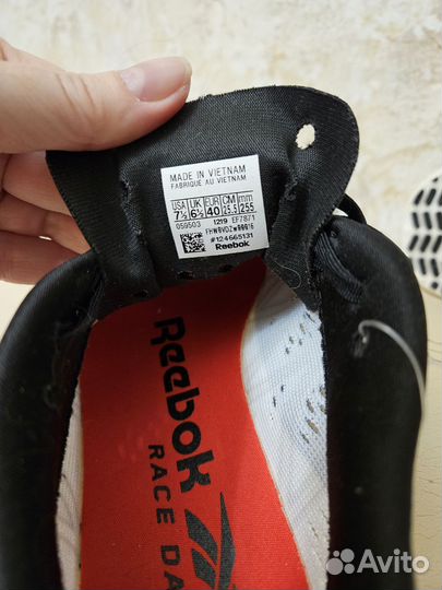 Кроссовки Reebok 40р,новые