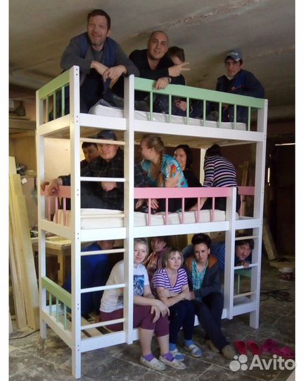 Трехъярусная кровать розовая с ящиками EcoSkarb