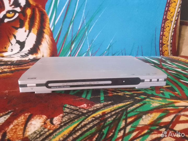 DVD плеер BBK DV310SI
