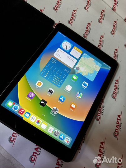 iPad 6 32 GB Wi-Fi + Cellular (дд)