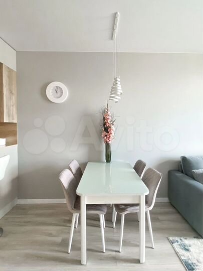 2-к. квартира, 55,6 м², 4/8 эт.