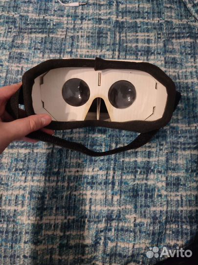 Очки виртуальной реальности для телефона