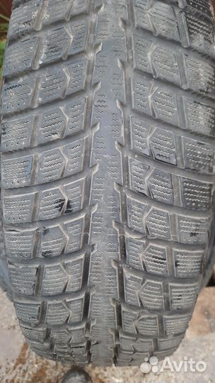 LingLong Green-Max Winter Ice I-15 SUV 225/65 R17 106T