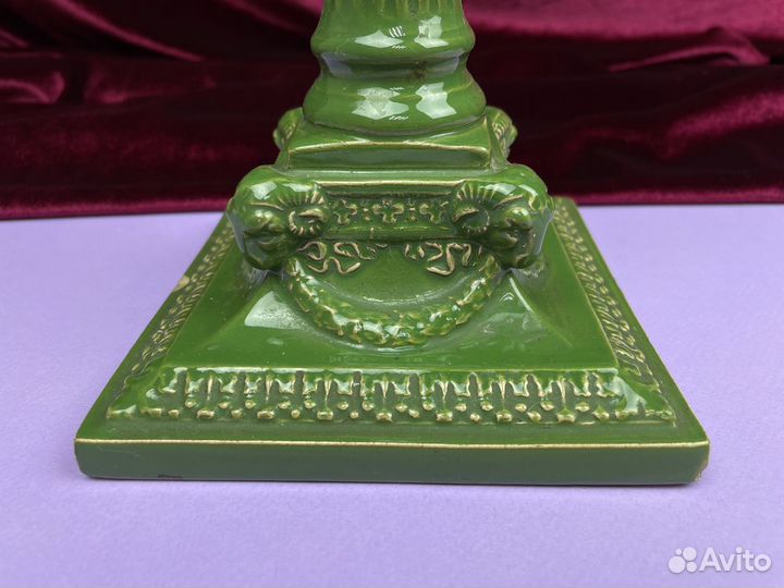 Подсвечник с клеймом Т.- ва М. С. Кузнецова