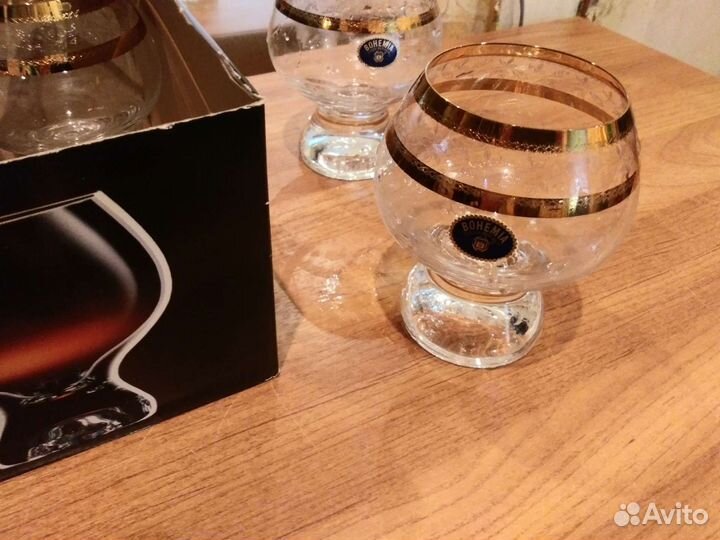 Бокалы под бренди или коньяк и рюмочки