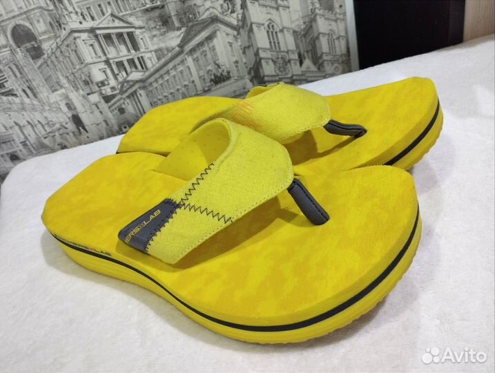 Сланцы Deckers новые 26см