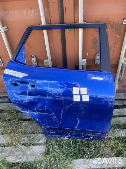 Задняя правая дверь киа селтос