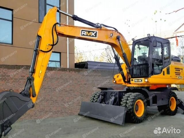 Колёсный экскаватор Runmax ER215W, 2023