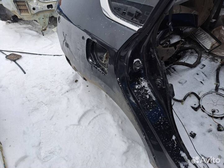 Крыло заднее правое Nissan Almera