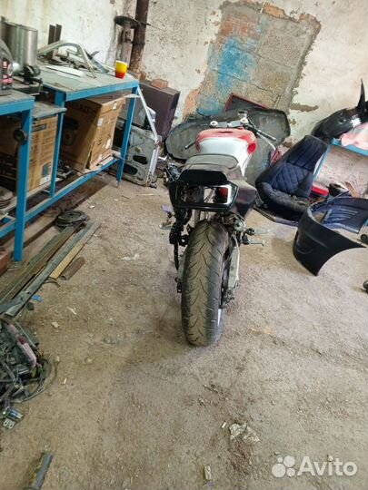 Suzuki gxr400