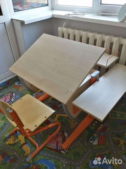 Растущая парта и стул