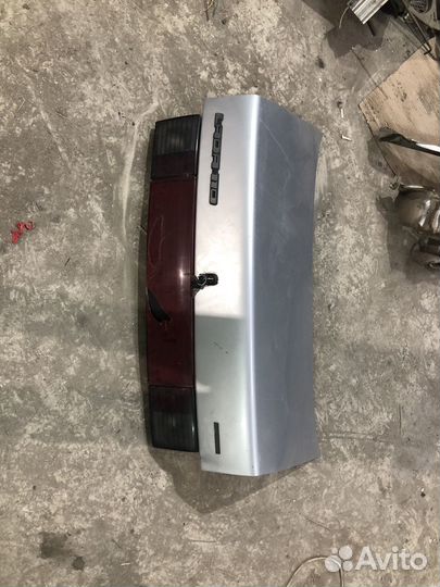 Крышка багажника ваз 2110