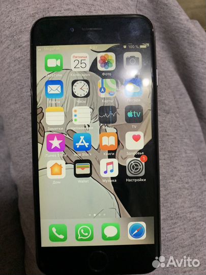Телефон iPhone 6s