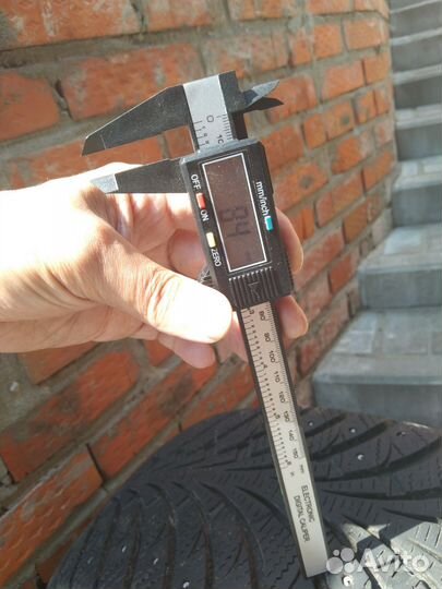 Goodyear UltraGrip Extreme 205/55 R16